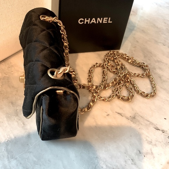 CHANEL Rare Mini Black Matte Gold Satin Leather Quilted Crossbody Vintage Bag🖤 - Picture 12 of 16